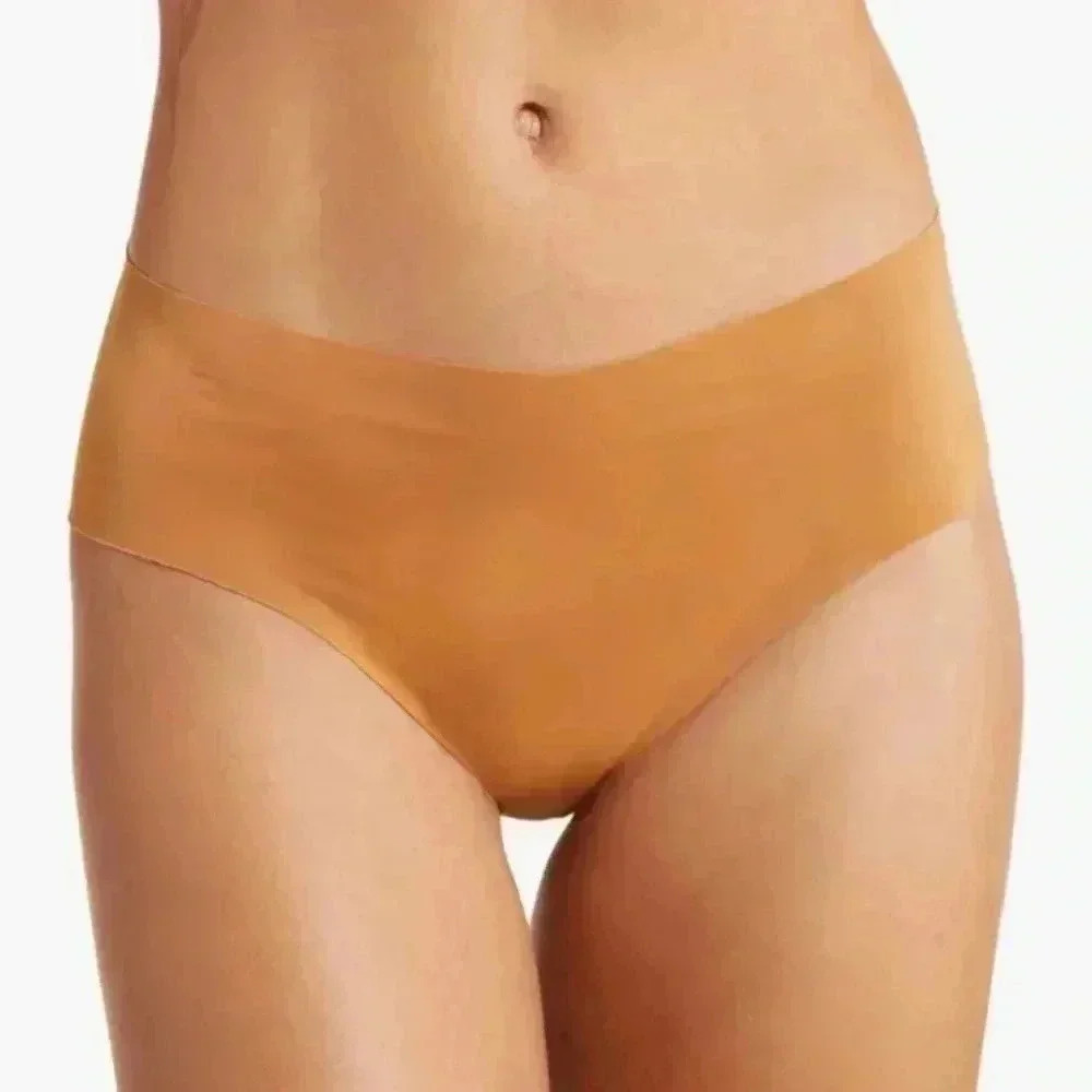 Nude Barre Seamless Bikini Panty Size Medium Shade 1PM NWT‎